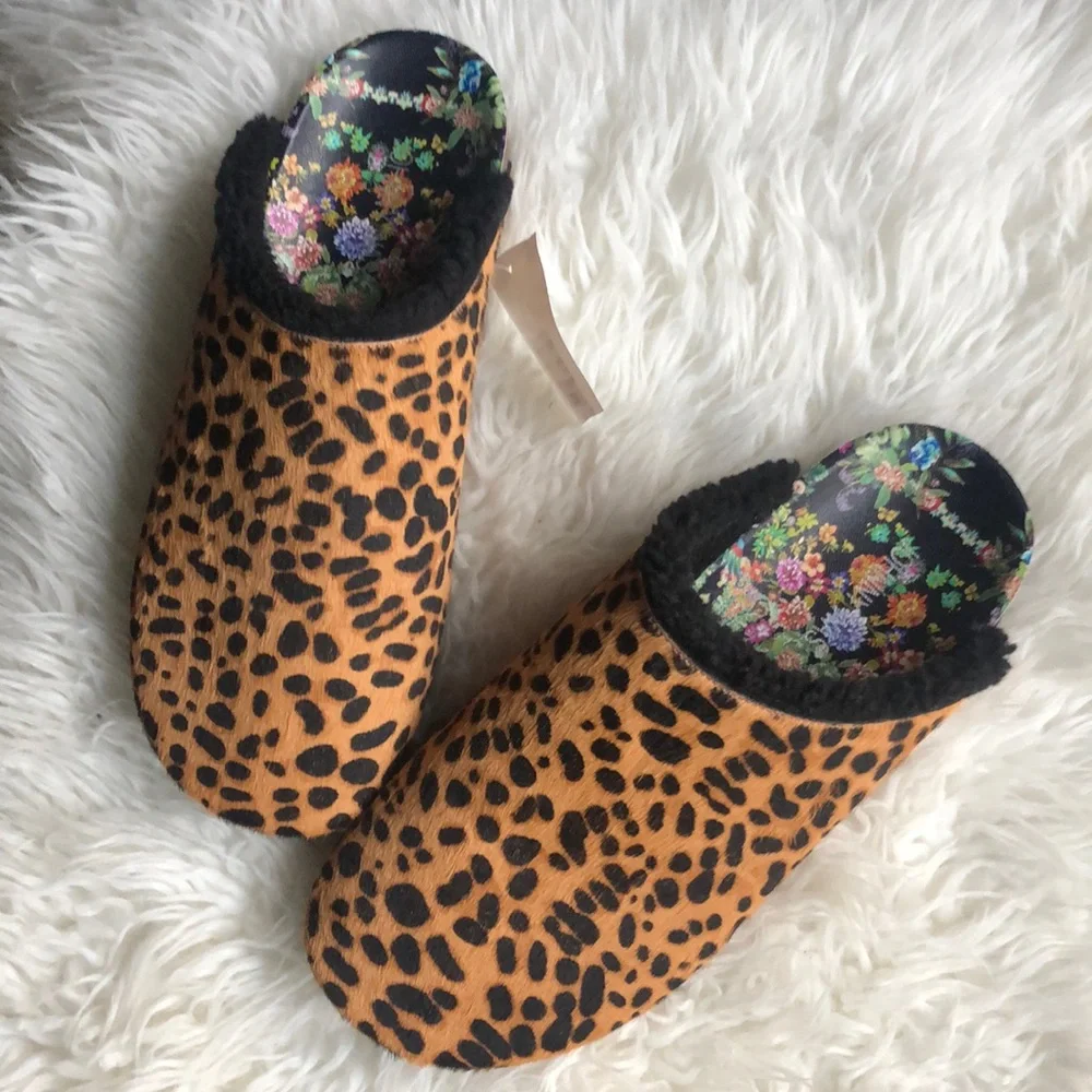 NEW Johnny Was Cheetah Mule Calf Hair - Picture 1 of 10